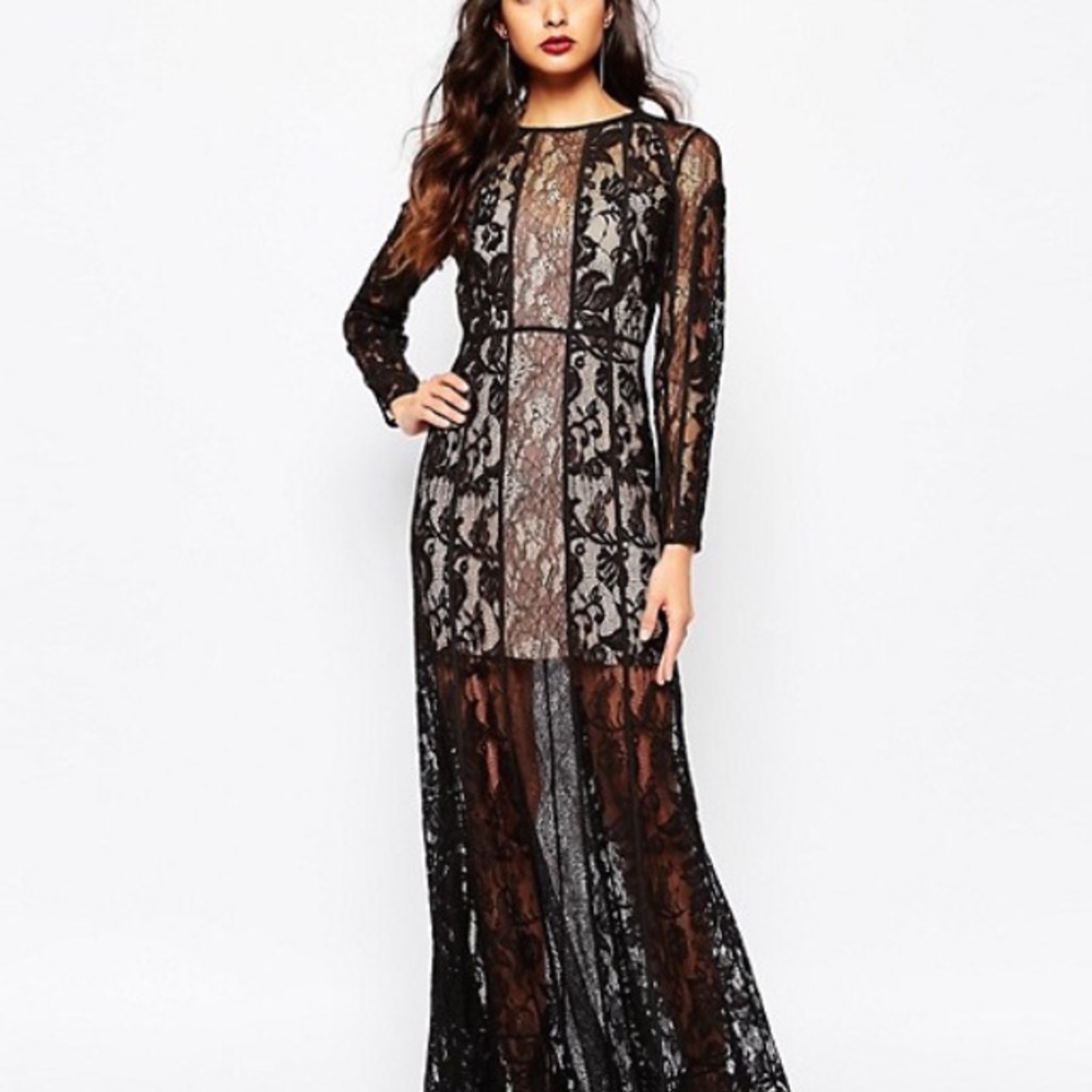 Lace dress, never worn, size small